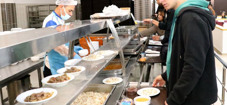 Kahramanmaraş’taki okullarda 23 bin 915 öğrenciye ücretsiz yemek veriliyor