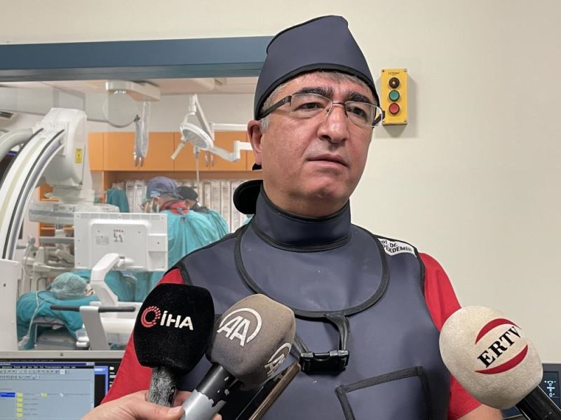 Turgut Özal Tıp Merkezinde yetişkinlerde, PPVI yöntemiyle kalp kapağı değişimi gerçekleştirildi