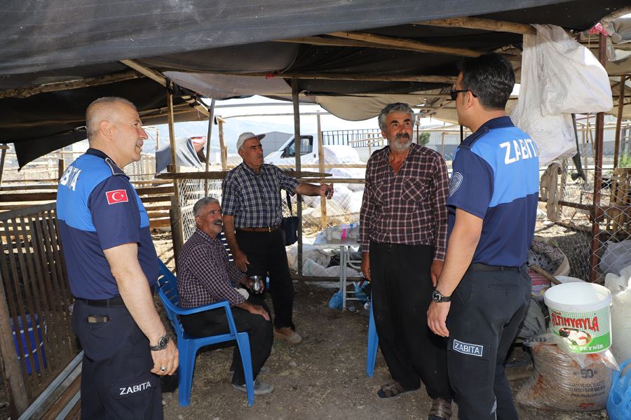 Zabıta Ekiplerinden Kurban Satış Yerlerinde Denetim 