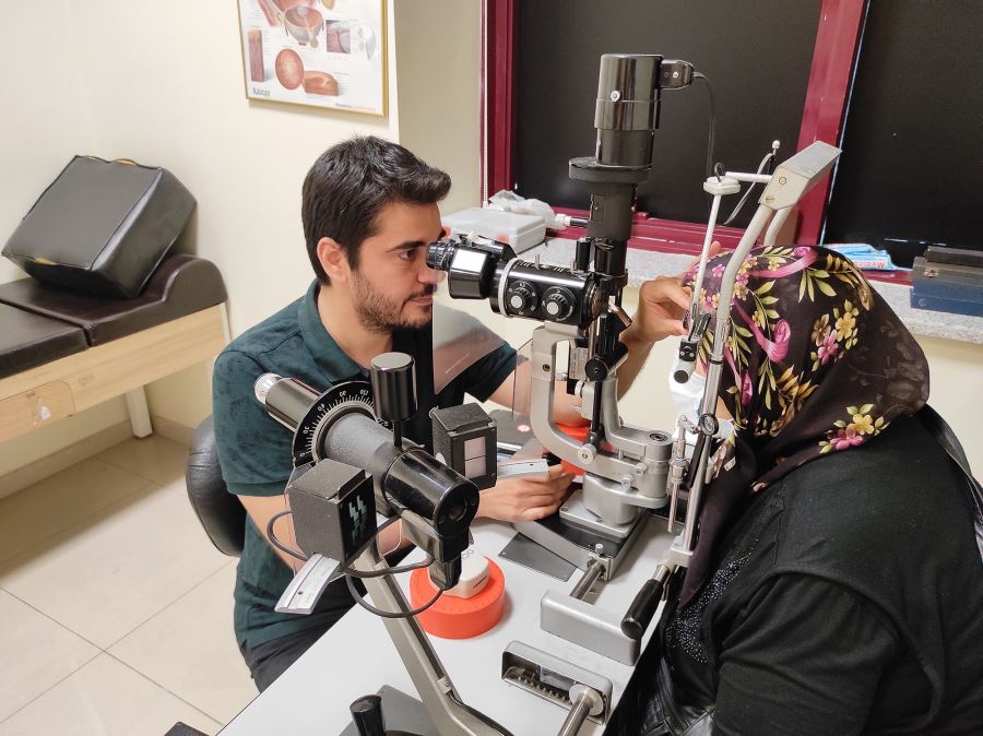 KSÜ Göz Hastalıkları Bölümü bölgede merkez konumunda
