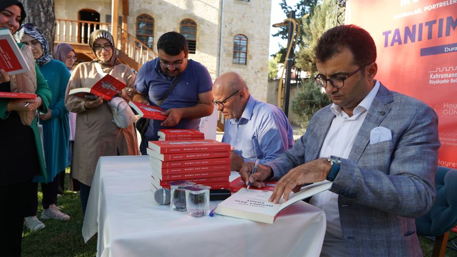  ‘Safahat Şairi Mehmet Akif Ersoy’ Kitapseverlere Tanıtıldı 