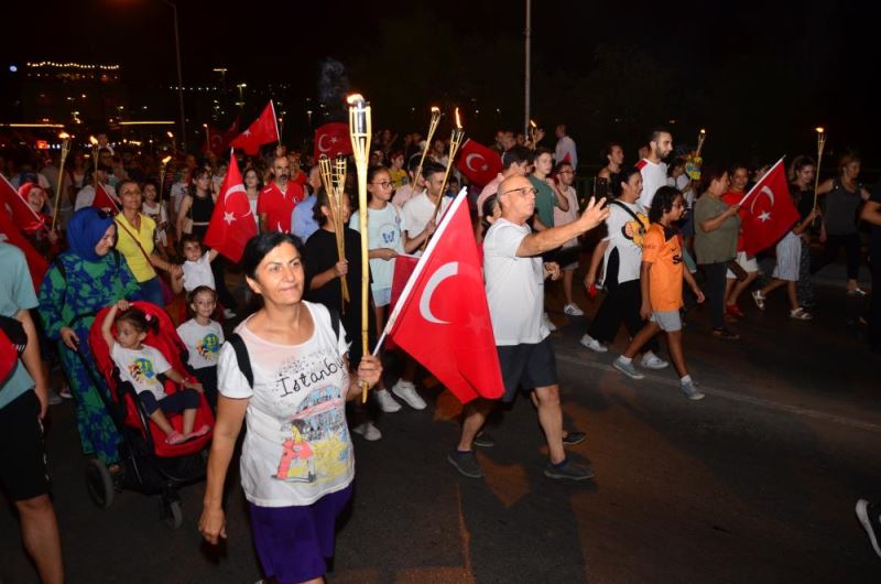 Manavgat’ta fener alayı ve konser düzenlendi