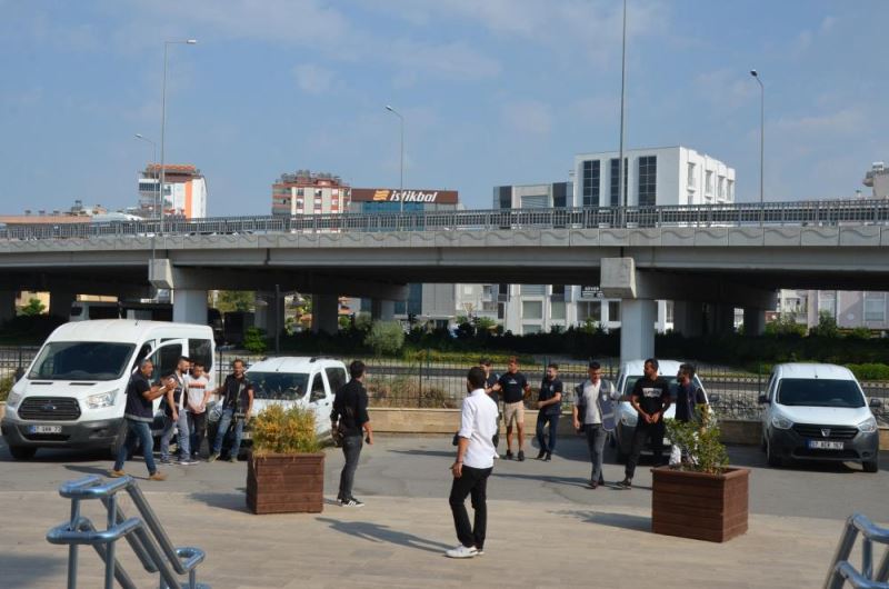 Antalya’da iki grup arasında çıkan silahlı kavgaya ilişkin 1 kişi tutuklandı
