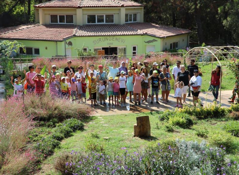 Ukraynalı çocuklar, Antalya