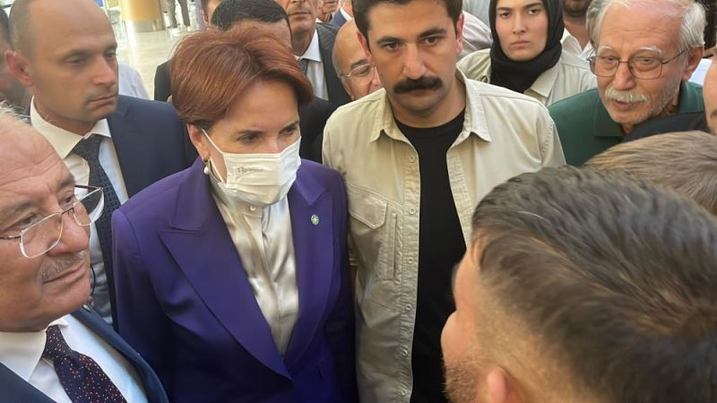 İYİ Parti Genel Başkanı Meral Akşener, Mersin