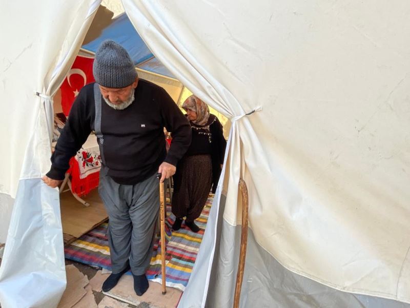 Hataylı şehit ailesi depremde ikinci kez evlat acısı yaşadı