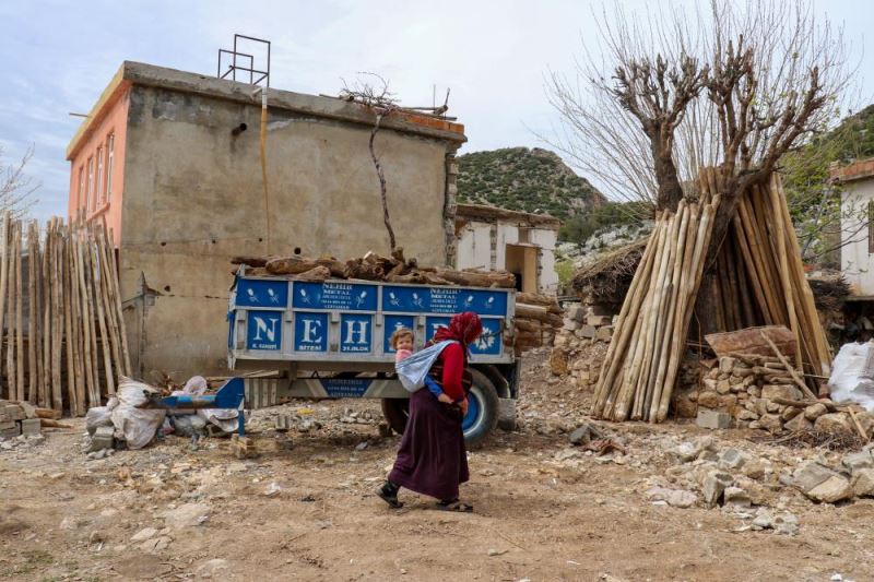 Depremde 35 evin yıkıldığı Adıyaman