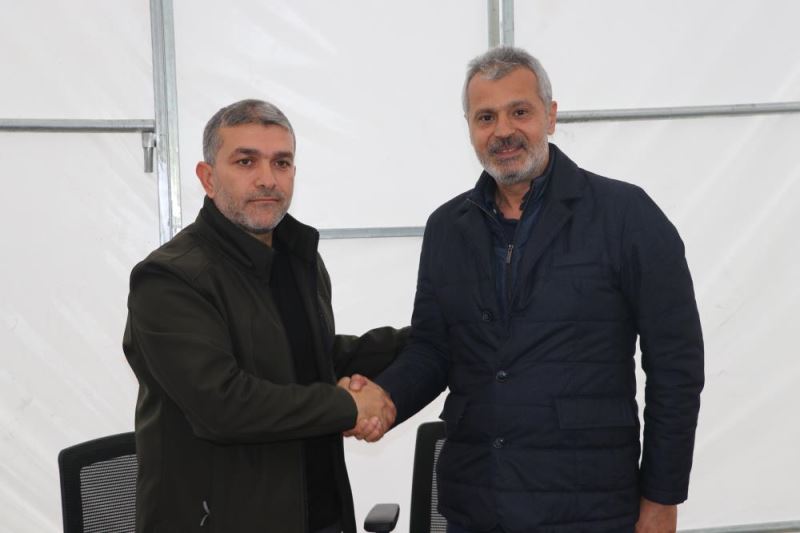 AK Parti Hatay İl Başkanlığına getirilen Mehmet Öntürk, göreve başladı 