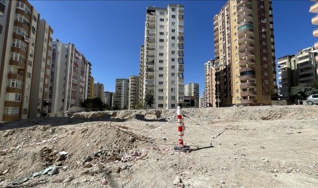 Depremde 42 kişinin öldüğü apartmanın betonu 