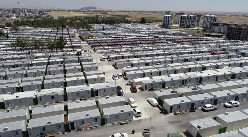 Adıyaman kent merkezinde hak sahiplerinin tamamı konteynere yerleştirildi