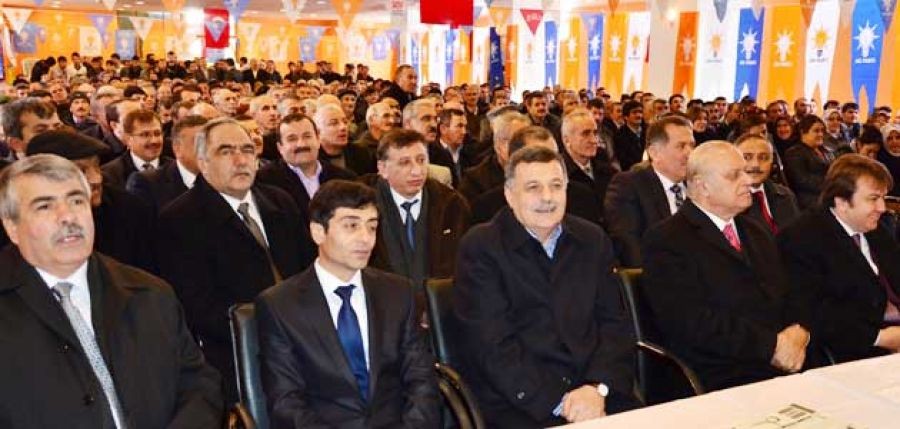 ``Kumbaram Dolsun, Van`a Okul Olsun`` kampanyası