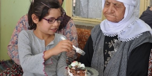 İlk doğum gününü 120 yaşında kutladı