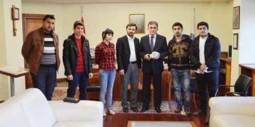 Azerbaycanlı öğrencilerden Karaaslan