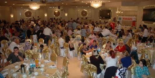 Dostlar ve Canlar Aynı Sofrada Buluştu