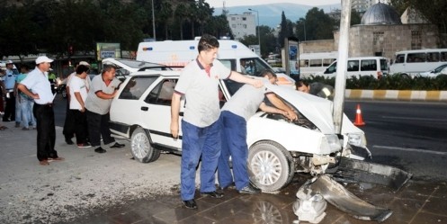 Trafik Kazası; 2 Yaralı