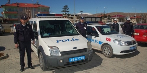 Polis otolarına kamera 