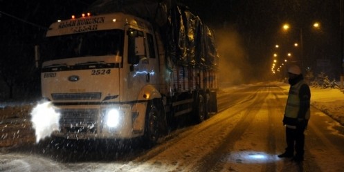 Ulaşım güçlükle sağlanıyor
