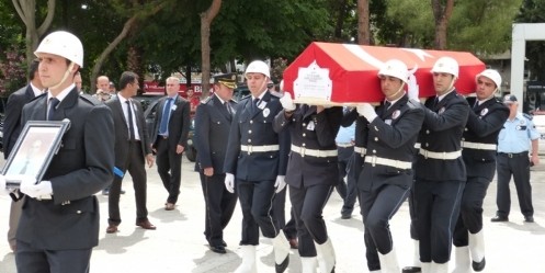 Patlamada şehit olan bekçi son yolculuğuna uğurlandı