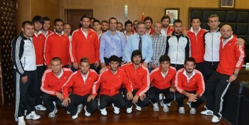 Belediyespor kampa gitti