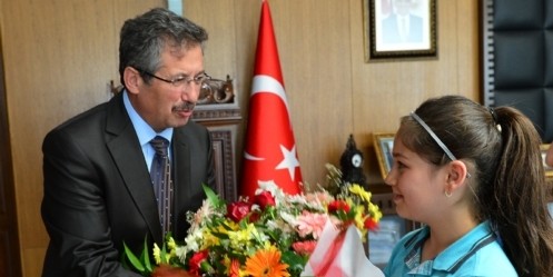 Rabia Arıkan öğrencilerinden ziyaret