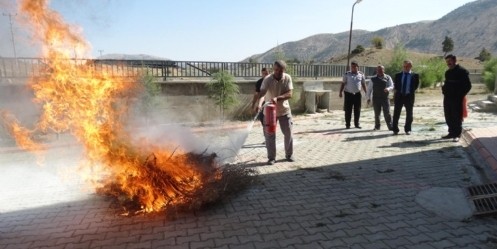 Yangın tatbikatı yapıldı
