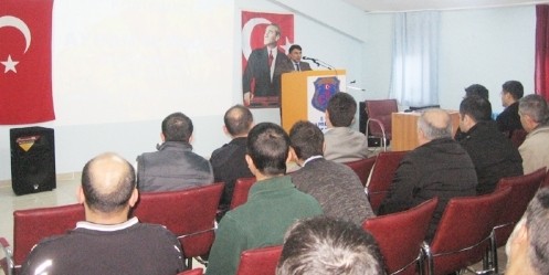 Cezaevinde dini bilgiler yarışması ve konferans
