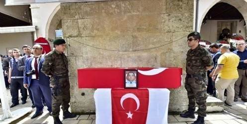 Şehit Serkan Yılmaz Son Yolculuğuna Uğurlandı