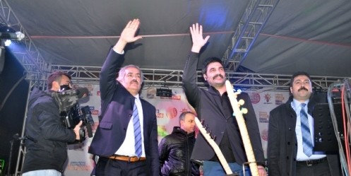 Ak Parti Elbistan`da Uğur Işılak`la Coştu