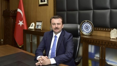 Başkan Erkoç Tüm Hemşehrilerimizin Ramazanı Şerifini Tebrik Ederim