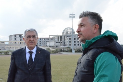 Kahramanmaraşspor, Haftalık Antrenmanını KSÜ Futbol Sahasında Gerçekleştirdi