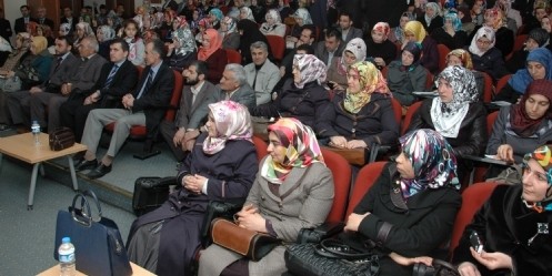 Hizmette Mazeret Yok Konferansına Yoğun İlgi