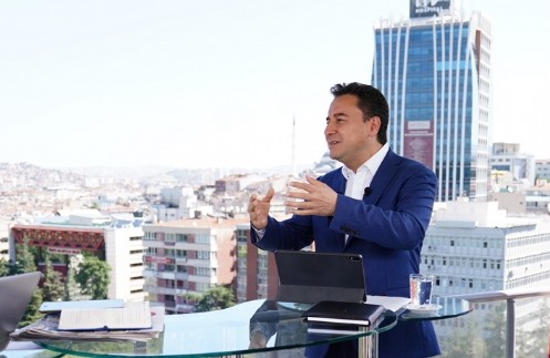 Ali Babacan`dan Erken Seçim Yorumu
`İktidar Bloku Çatlamazsa Erken Seçim Olmaz`
