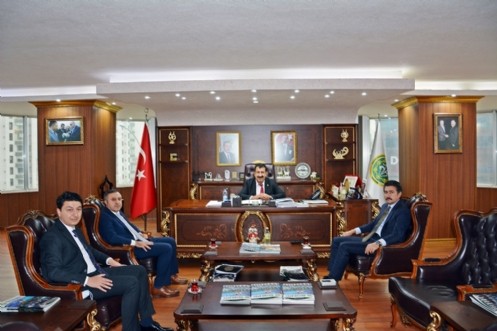 AK Parti Grup Başkanvekili Cahit Özkan, TÜDKİYEB