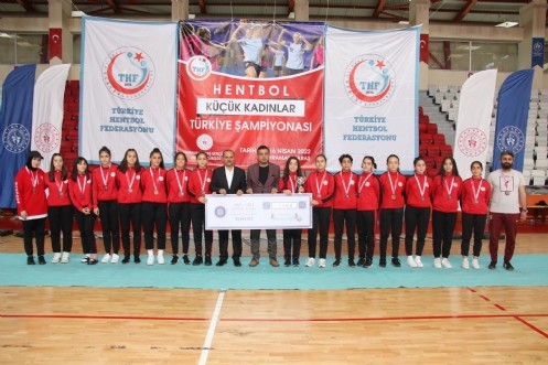 Hentbol Küçük Kadınlar Türkiye Şampiyonası Tamamlandı