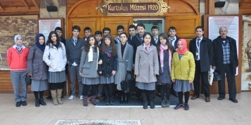 Kurtuluş Müzesine yoğun ilgi