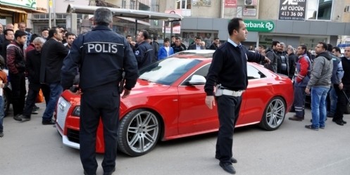 Sürücü-polis gerginliği