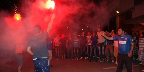 Taraftarlar Bilet Fiyatlarına İsyan Etti