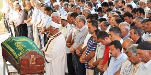 124 yaşındaki ``Mehmet dede`` toprağa verildi