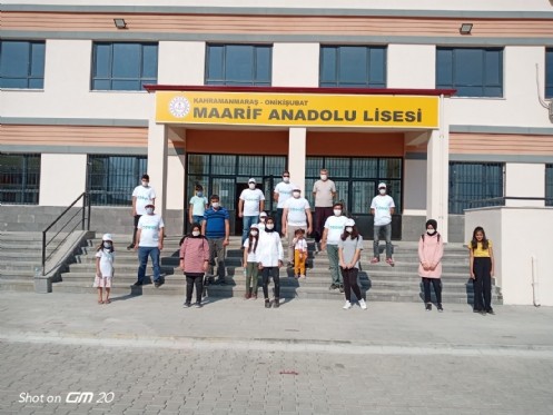 Maarif Anadolu Lisesi`nde Ağaç Dikme Etkinliği