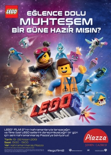 Lego Filmi Kahramanları Piazza