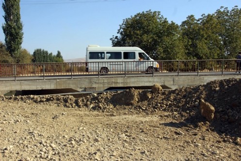 Bozlar Köprüsü Ulaşıma Açıldı
