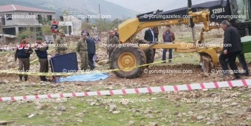 İş makinesinin altında kalan kişi öldü 