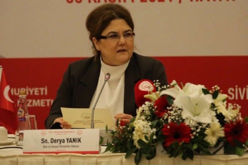 Bakan yanık`` ``2022 Yılı Ocak Ayı Sonunda 2.927 Engelli Memurumuzun Kamuya Atamasını Gerçekleştireceğiz``