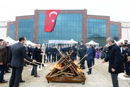 Nevruz Bayramı KSÜ Üniversitesi ve Şehir Protokolünün de Katılımıyla Coşku İle Kutladı