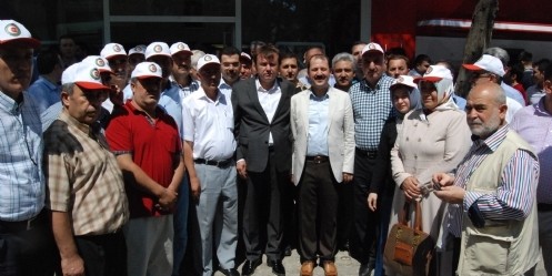 Seçim Bağışına Vatandaşlardan Yoğun ilgi
