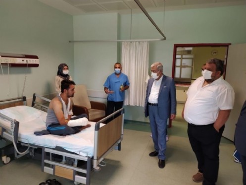 KSÜ Üniversitesi Rektörü Can, Tıp Fakültesi Hastanesine Bayram Ziyareti Gerçekleştirdi