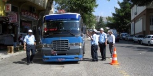 Trafik Zabıta Denetimlerini Sürdürüyor 