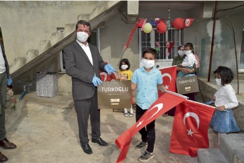 Başkan Okumuş Şehit Çocukları Yetim ve Öksüz Çocukları Evinde Ziyaret Etti