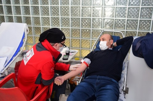 Dulkadiroğlu Belediye Personelinden Kan Bağışı