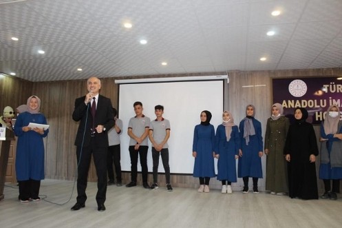 Gençler Kürsüde Projesinin İlki Türkoğlu`nda Gerçekleştirildi